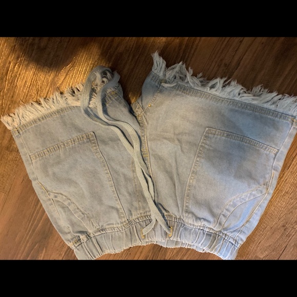 High waisted loose shorts - Picture 1 of 1
